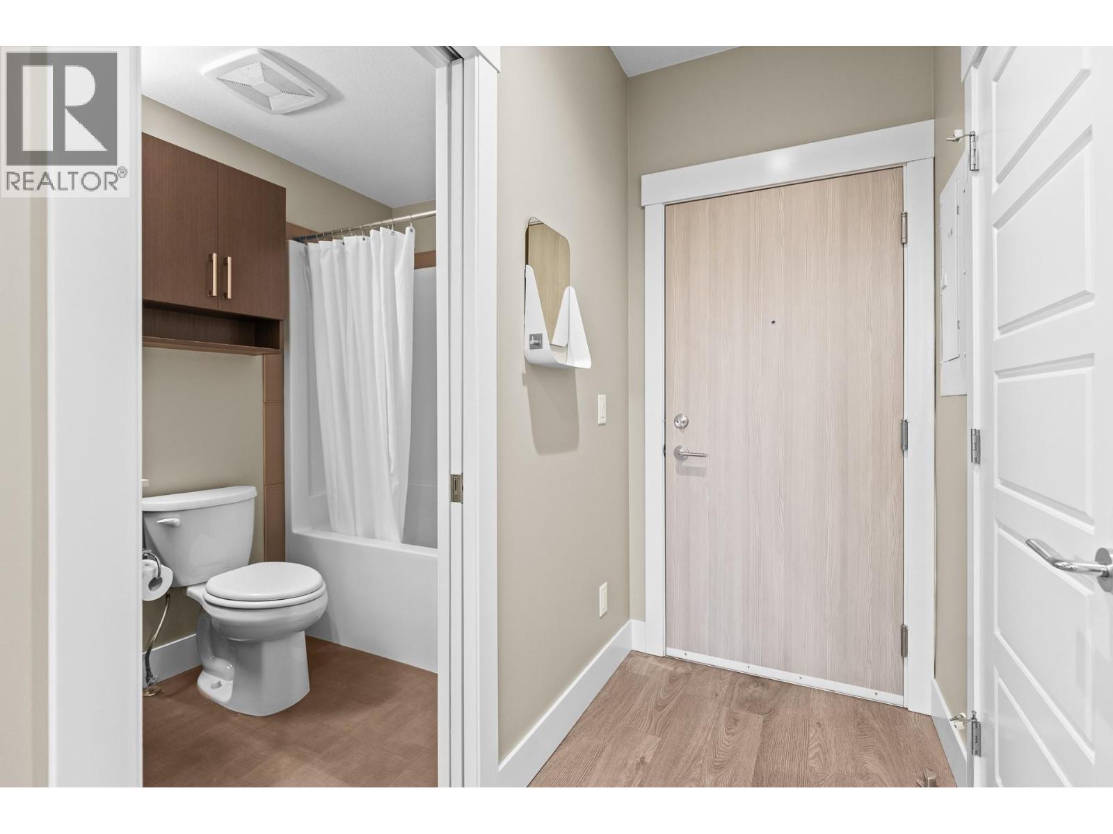 925 Leon Avenue Unit# 430