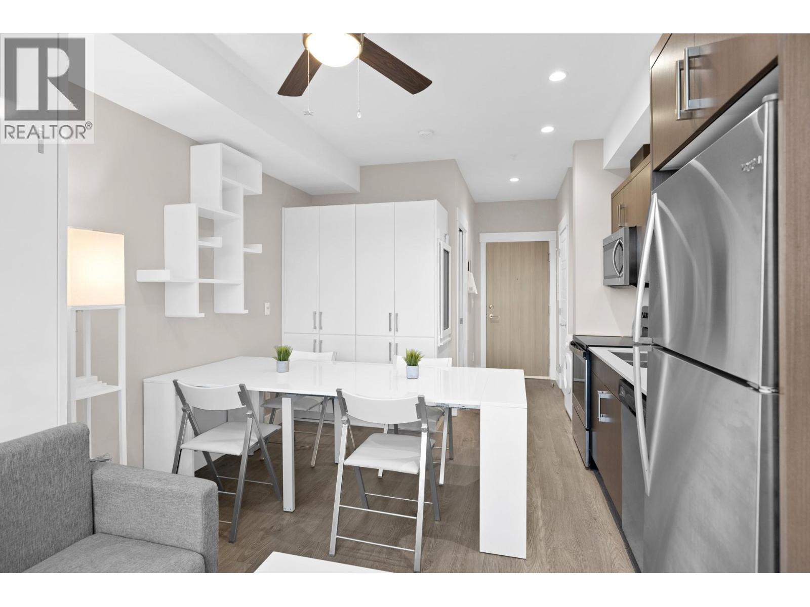 925 Leon Avenue Unit# 430