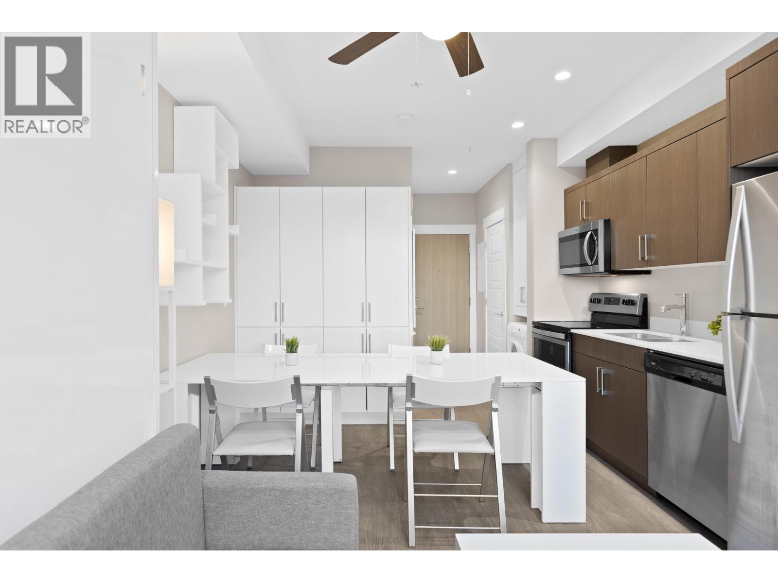925 Leon Avenue Unit# 430