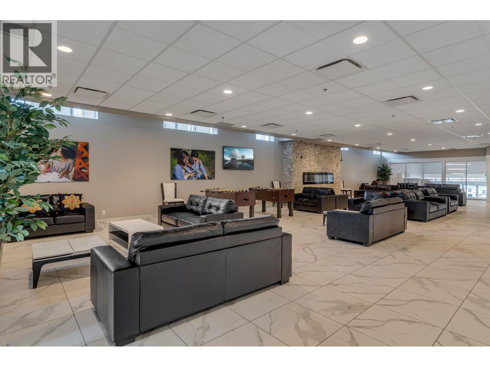 925 Leon Avenue Unit# 430
