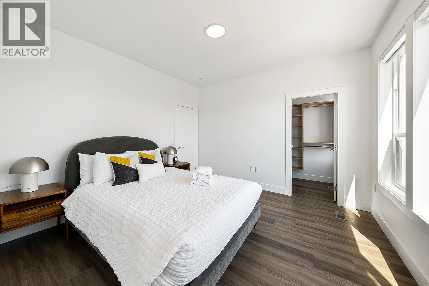 2100 CAMPBELL Road Unit# 157