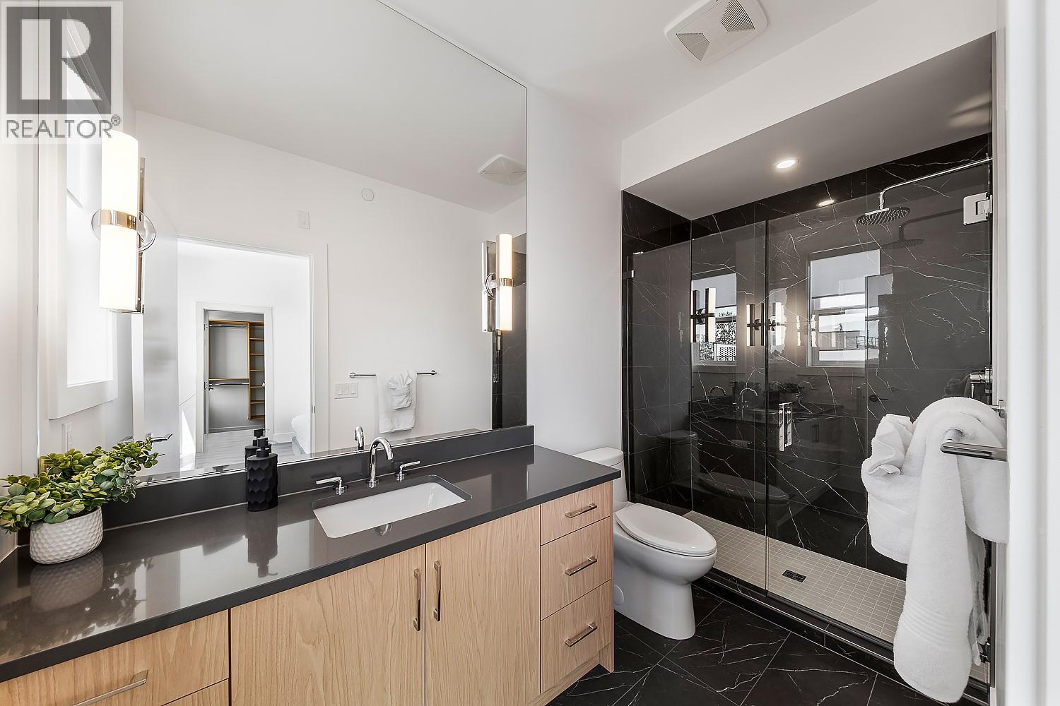 2100 CAMPBELL Road Unit# 157