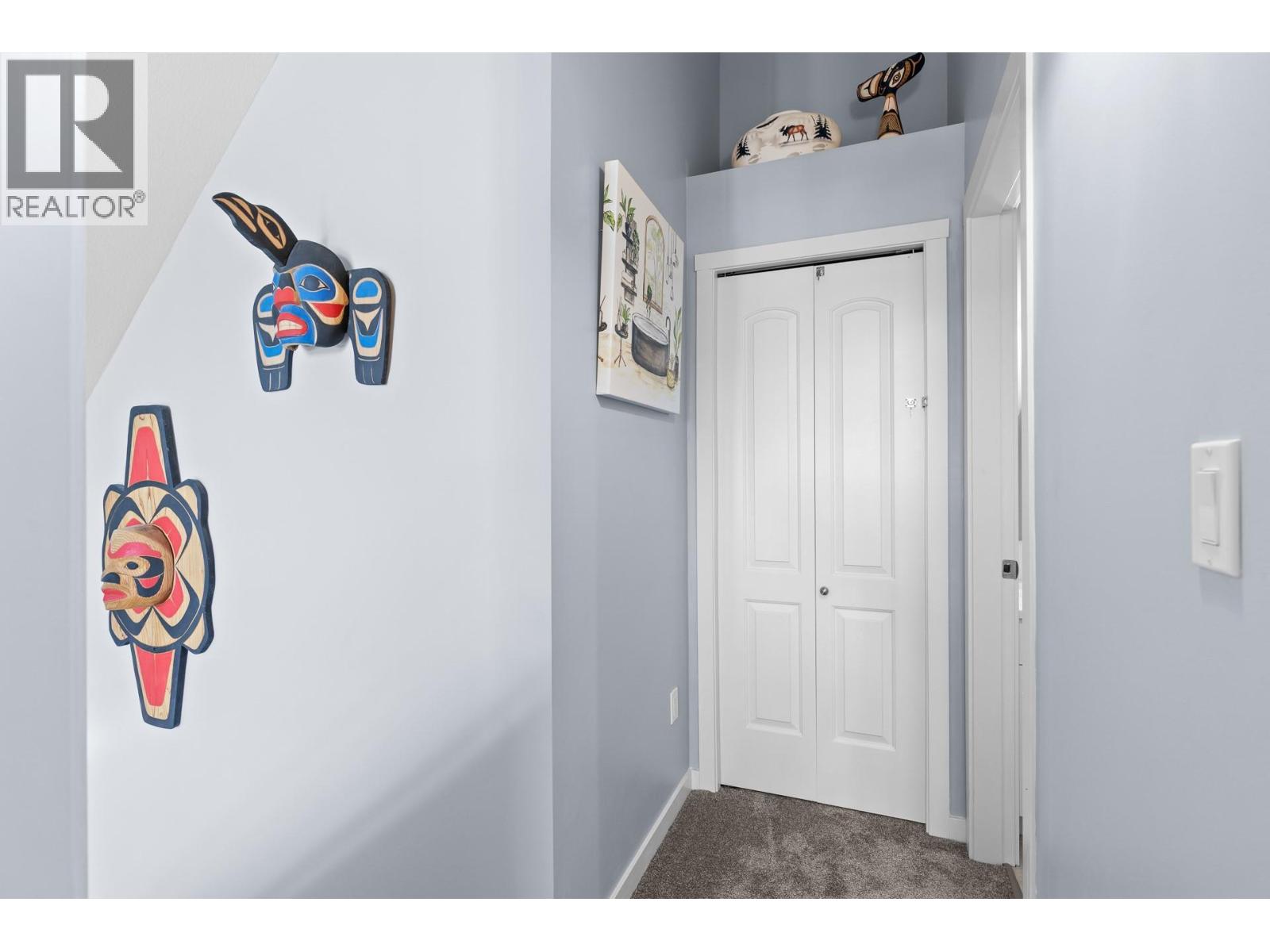 6844 Santiago Loop