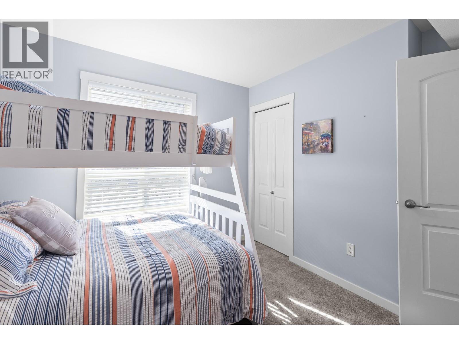 6844 Santiago Loop
