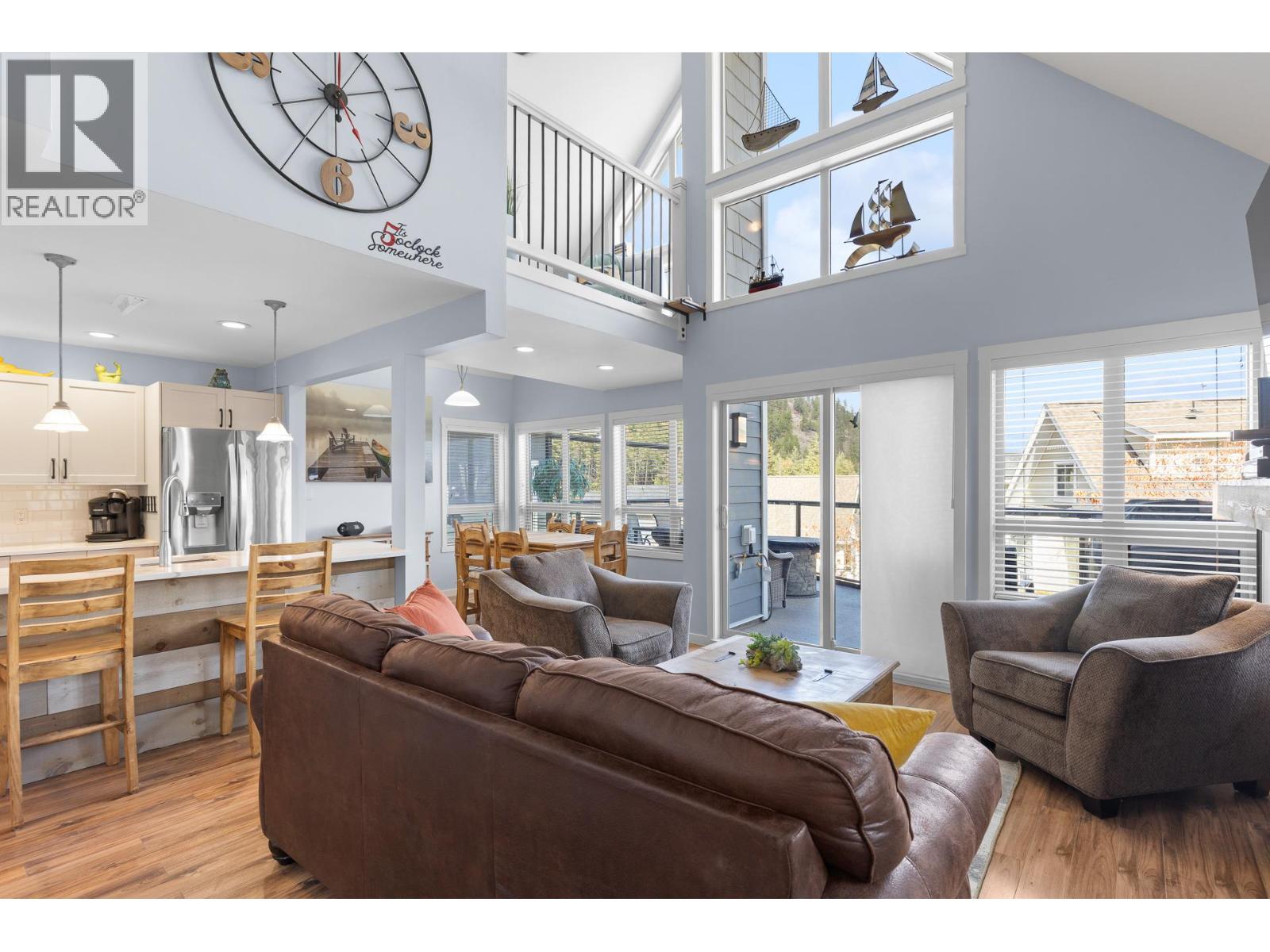 6844 Santiago Loop