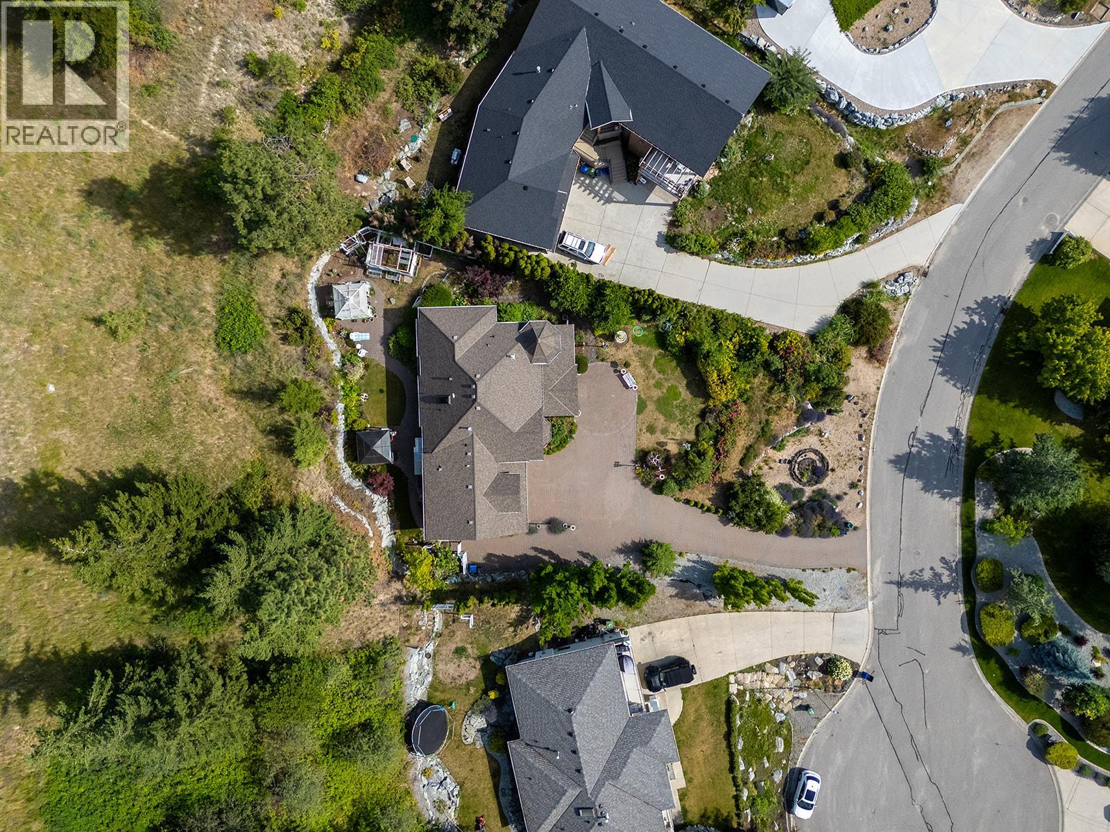 1282 Lakeview Cove Place