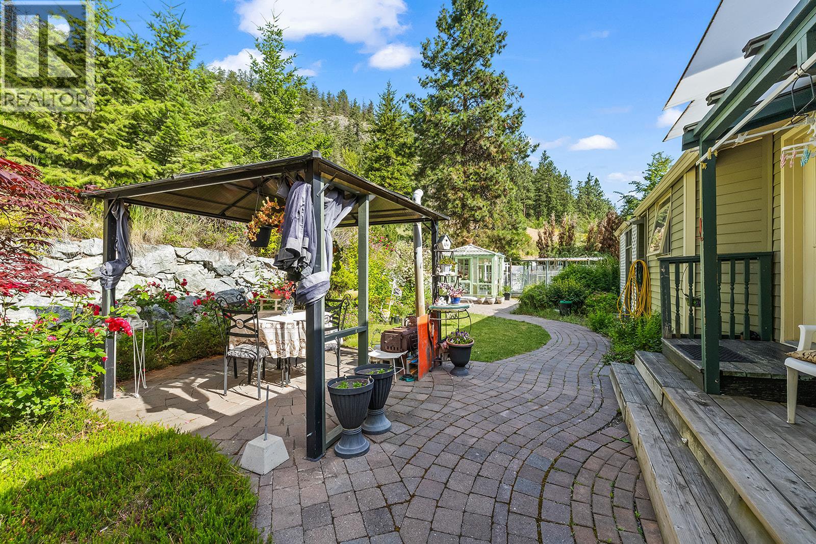 1282 Lakeview Cove Place