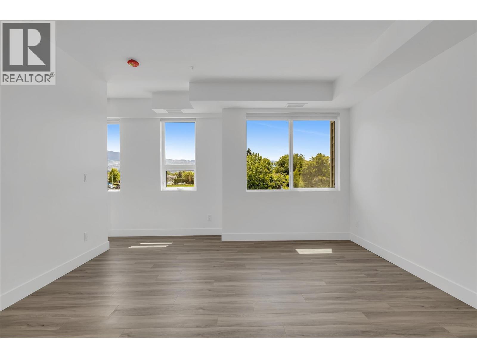 3642 Mission Springs Drive Unit# 103C