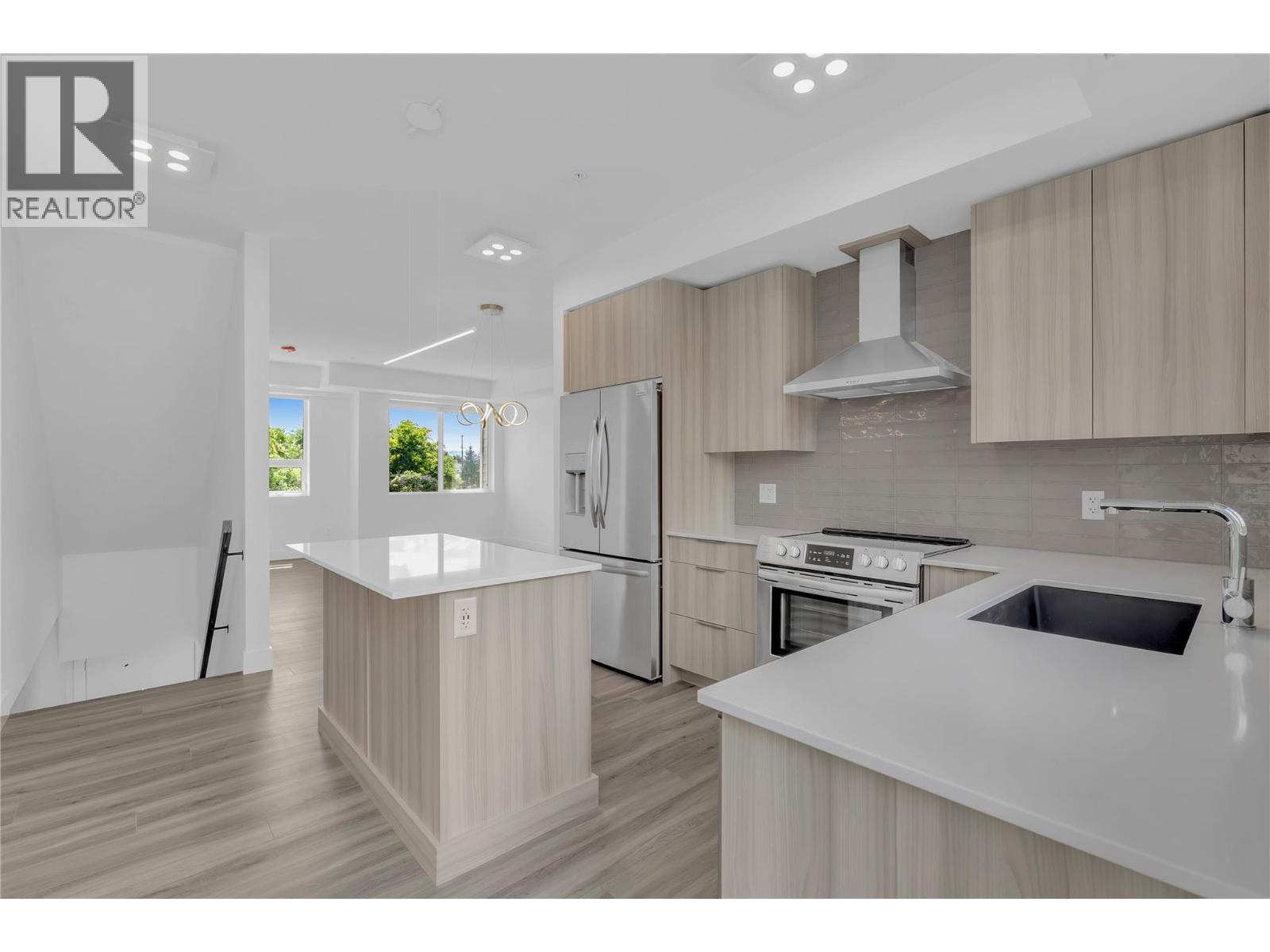 3642 Mission Springs Drive Unit# 103C