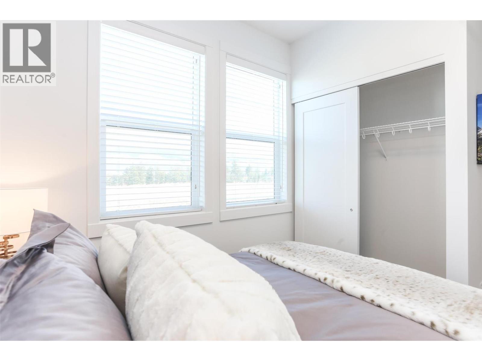 610 Academy Way Unit# 109