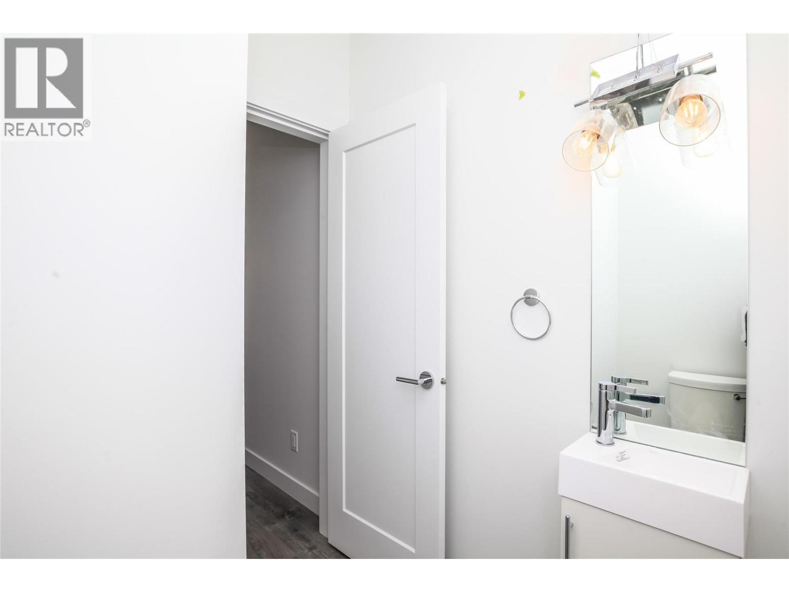 610 Academy Way Unit# 114