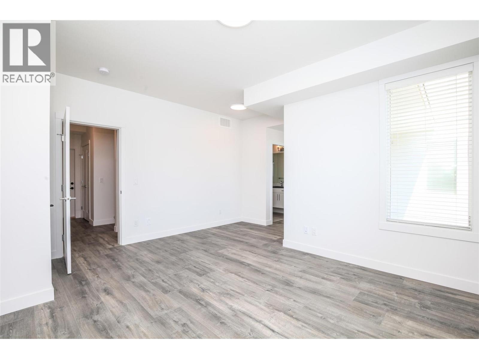610 Academy Way Unit# 114