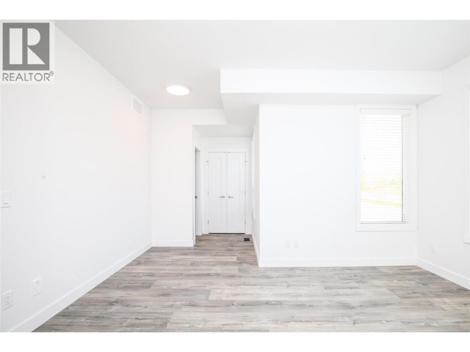 610 Academy Way Unit# 114