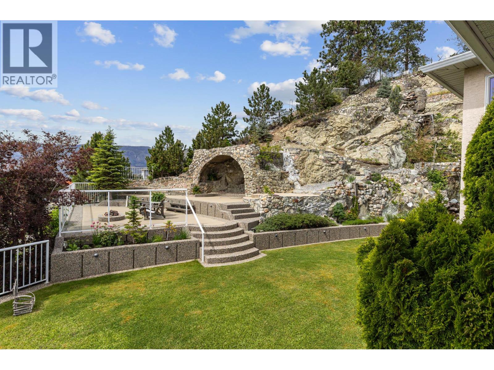 705 Royal Pine Drive