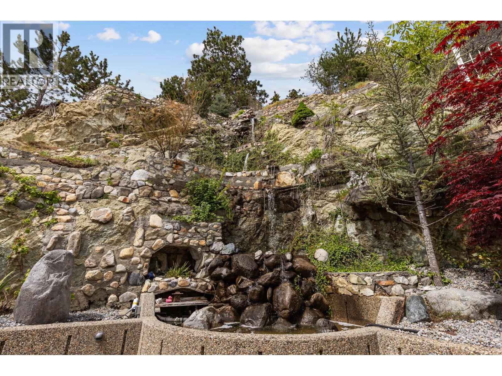 705 Royal Pine Drive