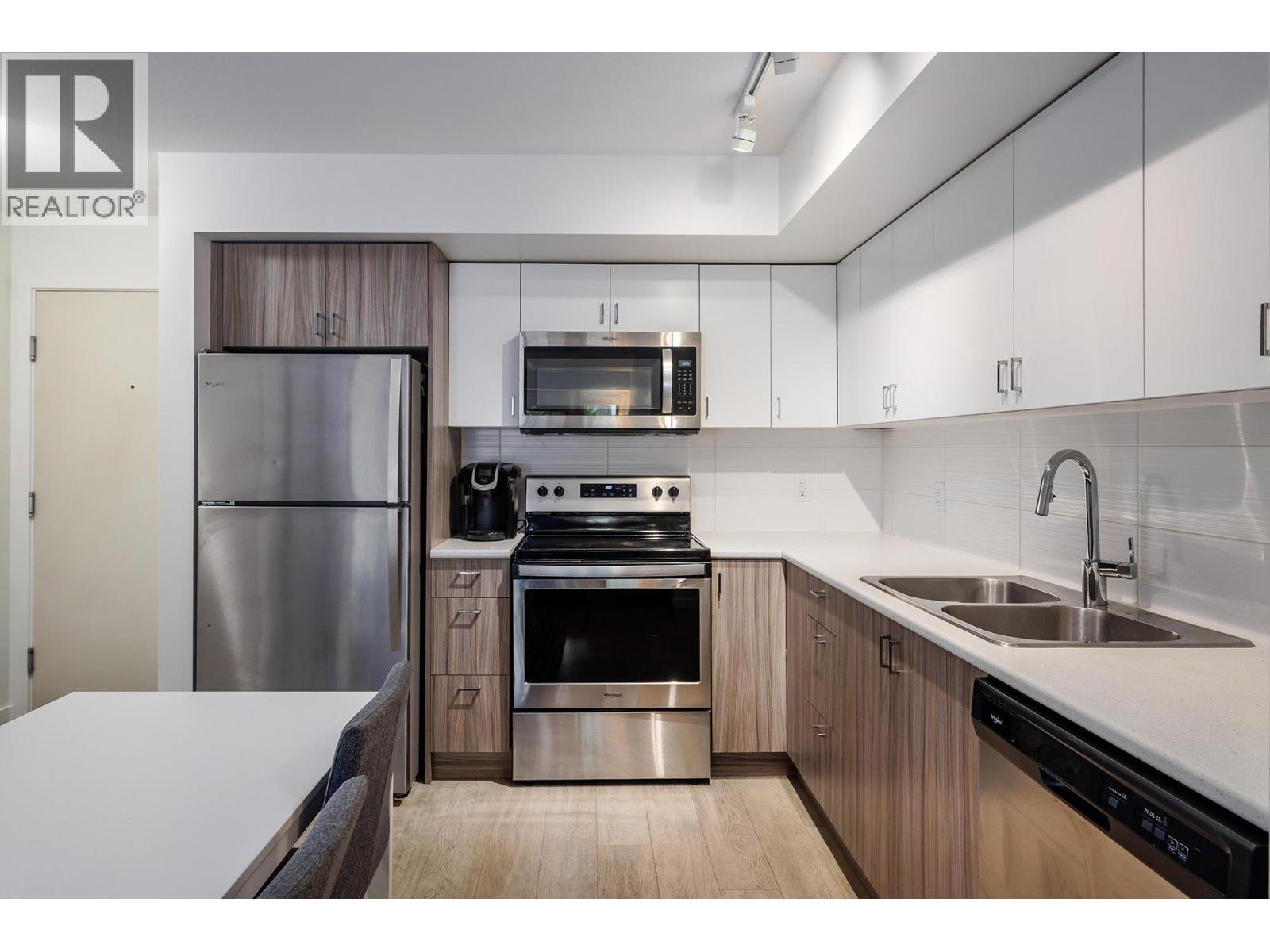725 Academy Way Unit# PH18
