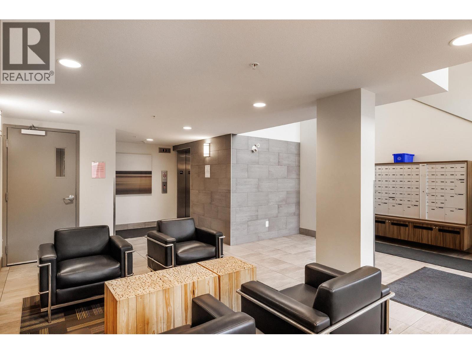 725 Academy Way Unit# PH18