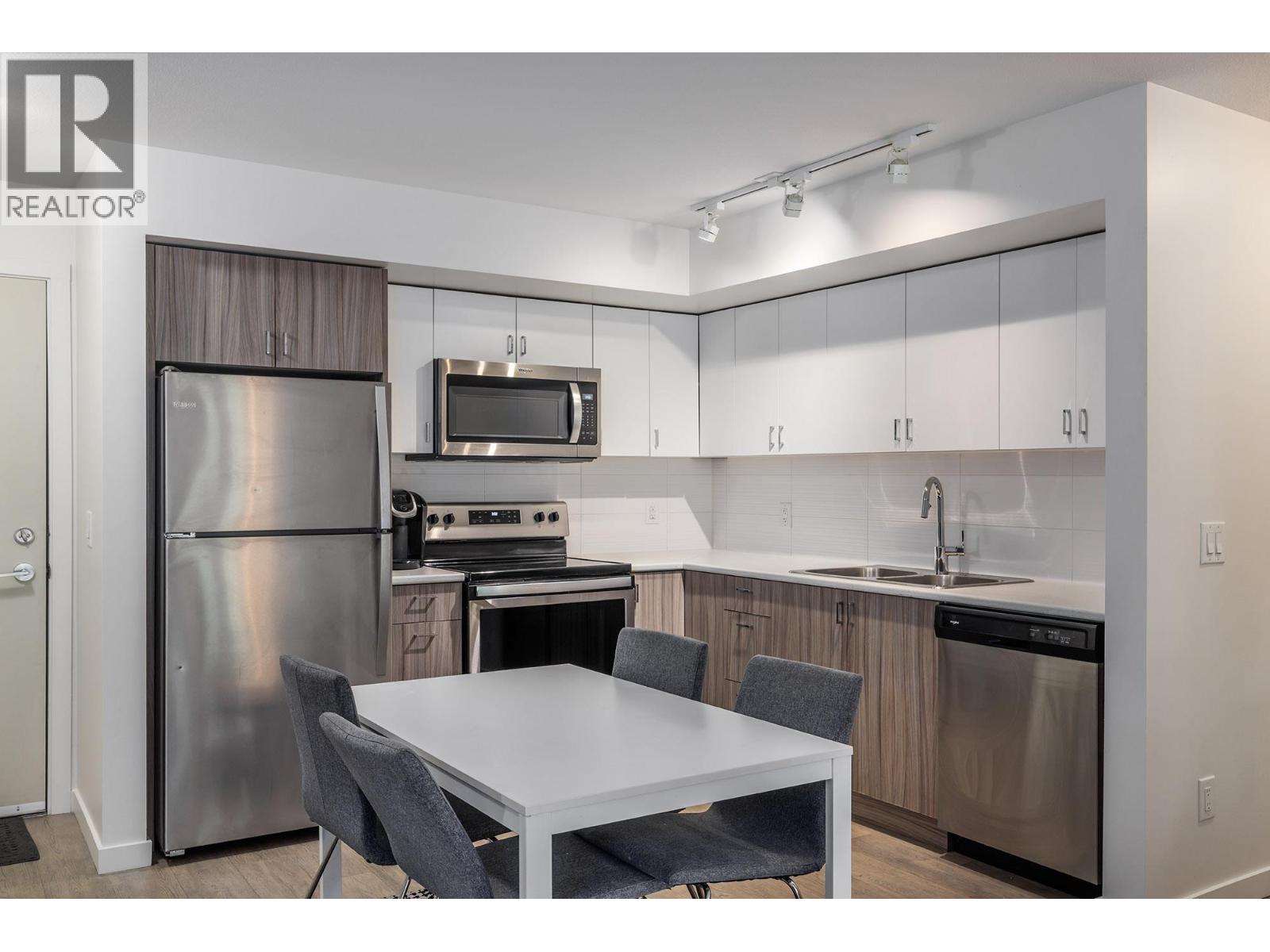 725 Academy Way Unit# PH18