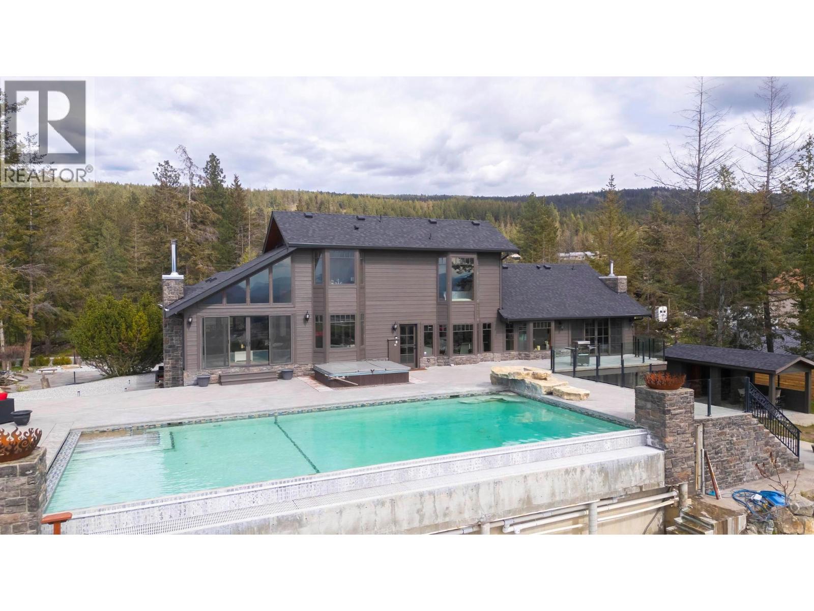5774 Deadpine Drive