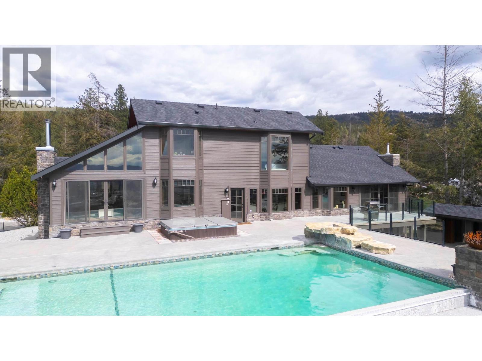 5774 Deadpine Drive