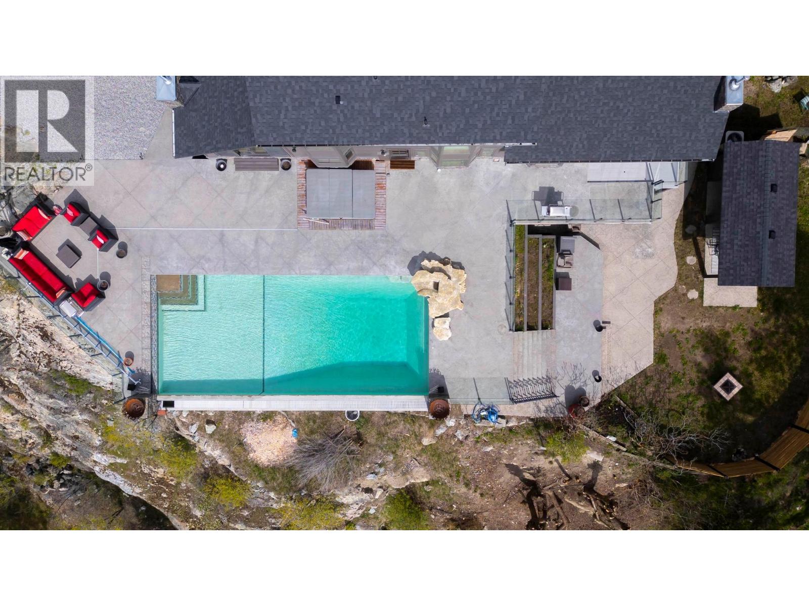 5774 Deadpine Drive