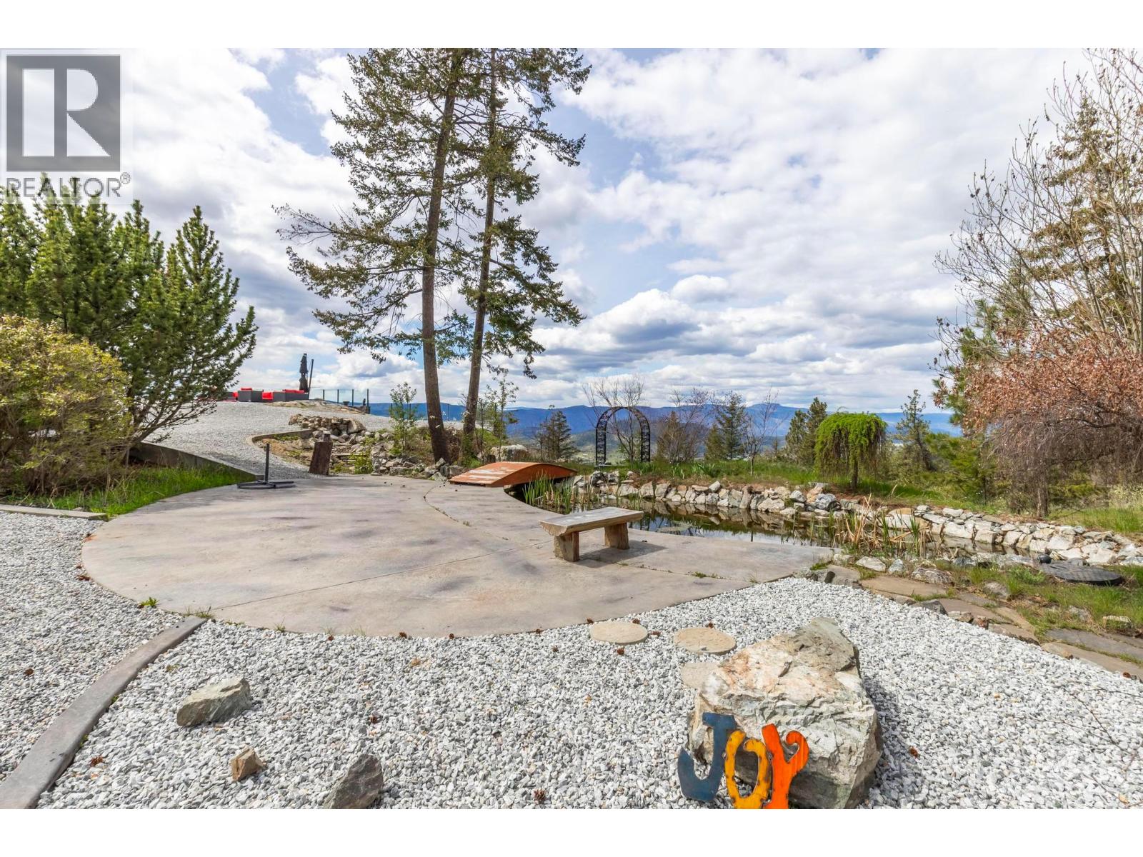 5774 Deadpine Drive