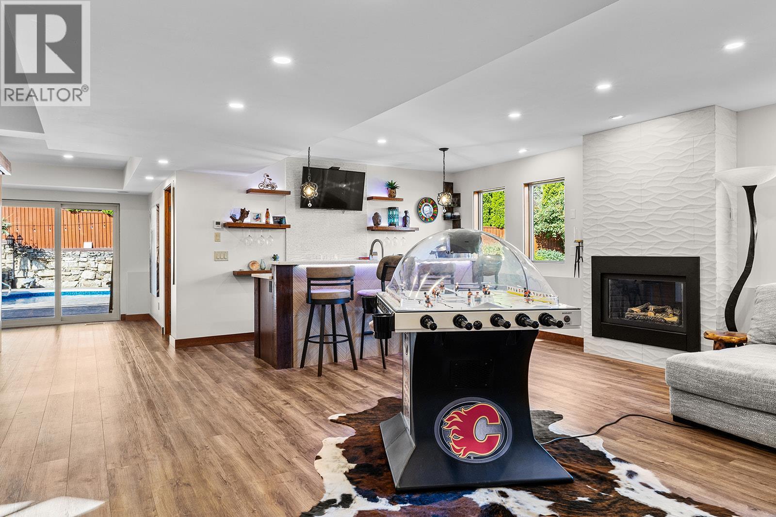 1682 Larkridge Court