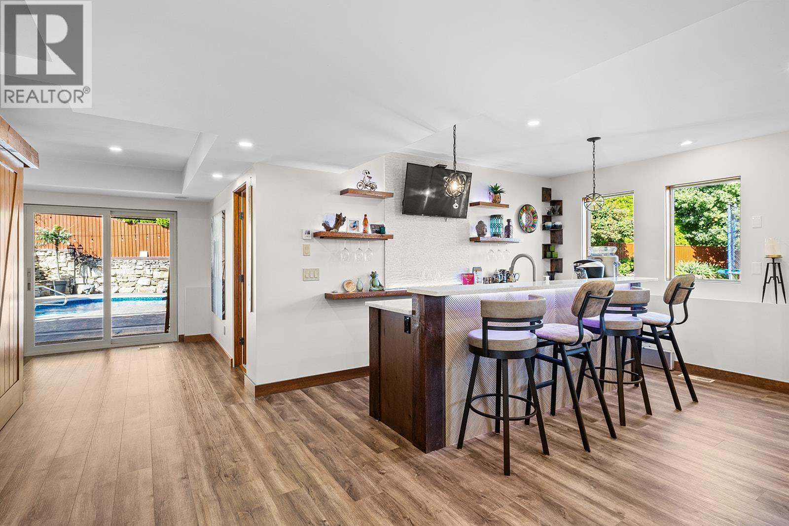 1682 Larkridge Court