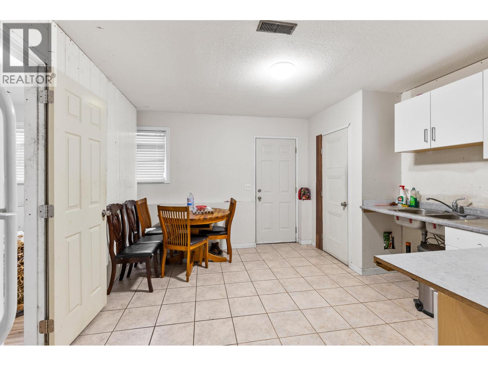 545 Primrose Road