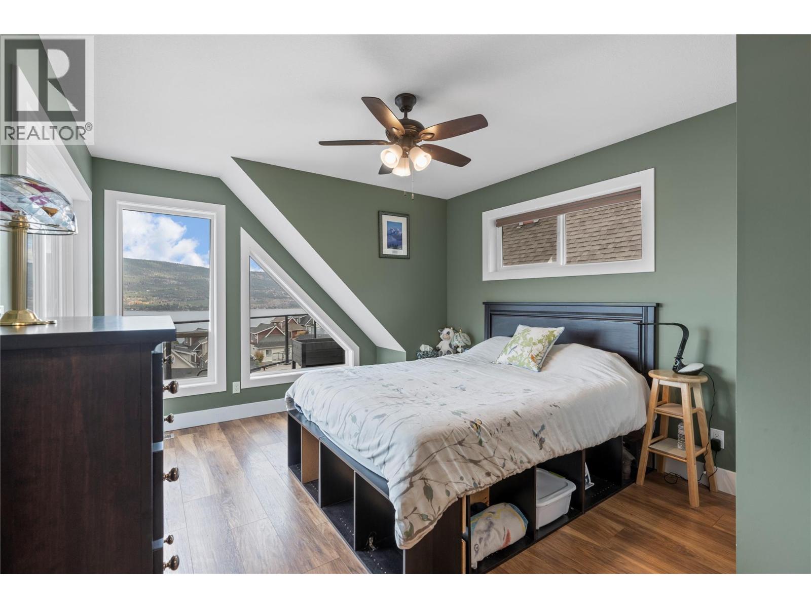 6754 La Palma Loop