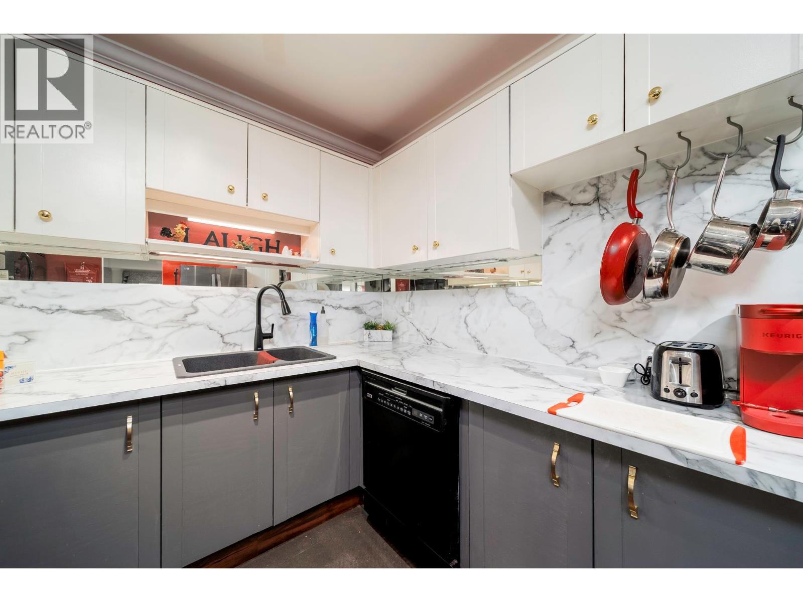 1035 Bernard Avenue Unit# 115