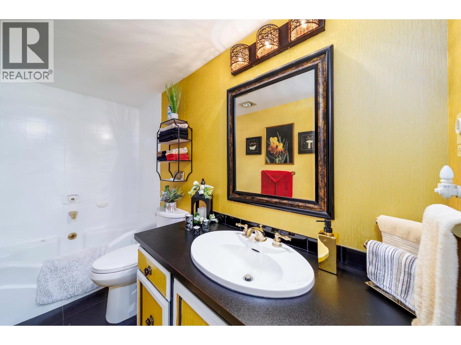 1035 Bernard Avenue Unit# 115