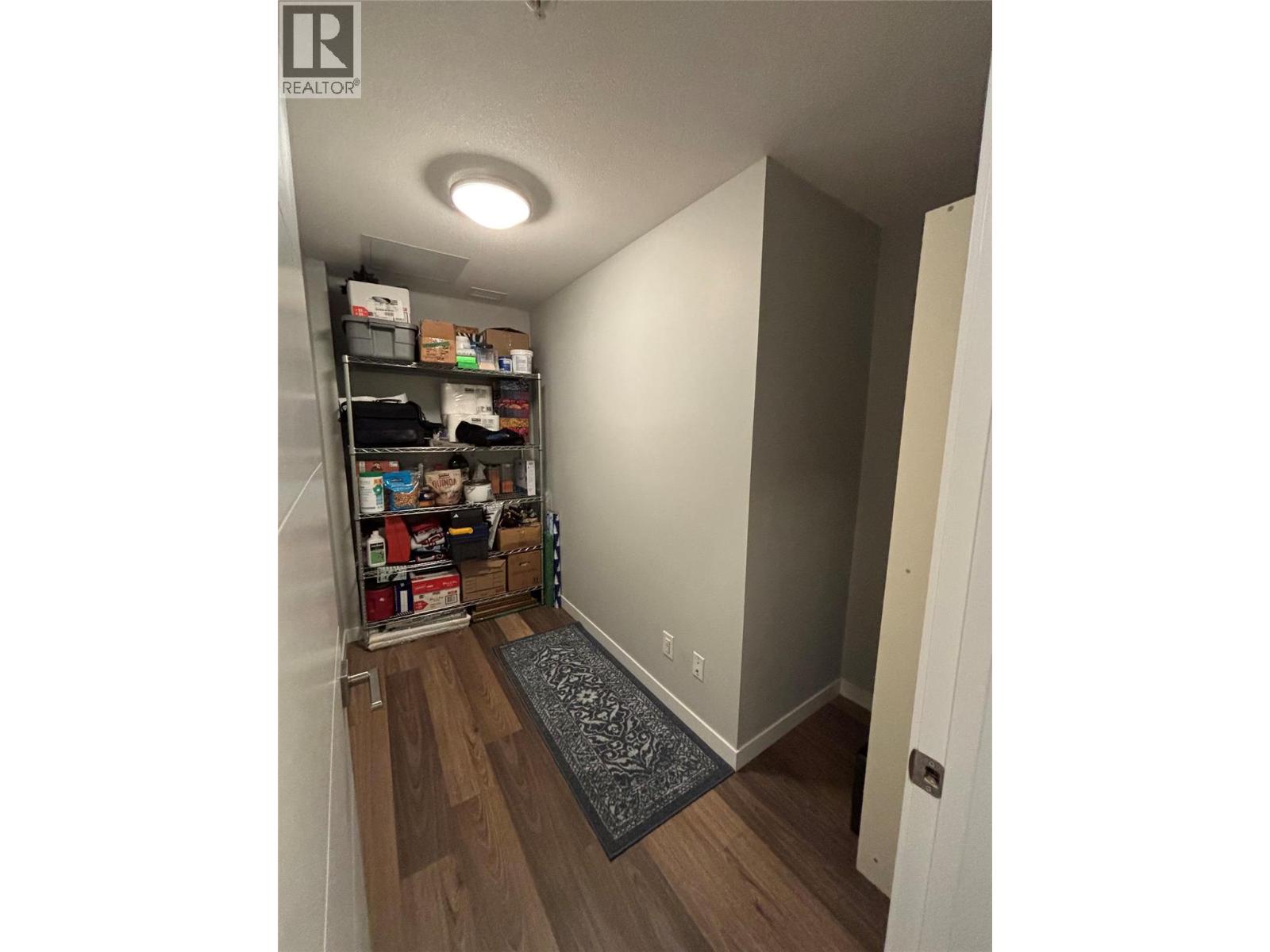 722 Valley Road Unit# 101