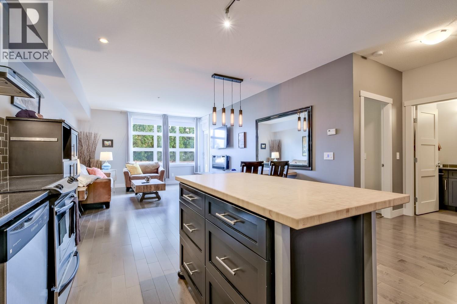 700 Martin Avenue Unit# 108