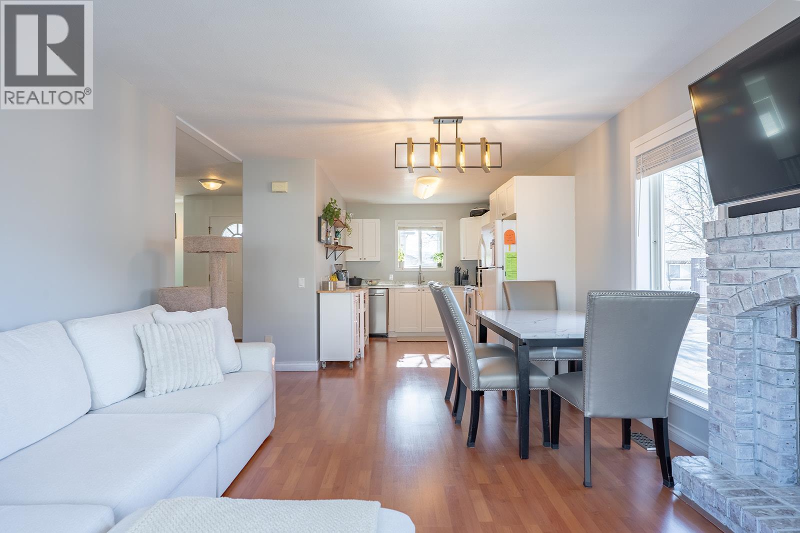 133 Wyndham Crescent Unit# 131