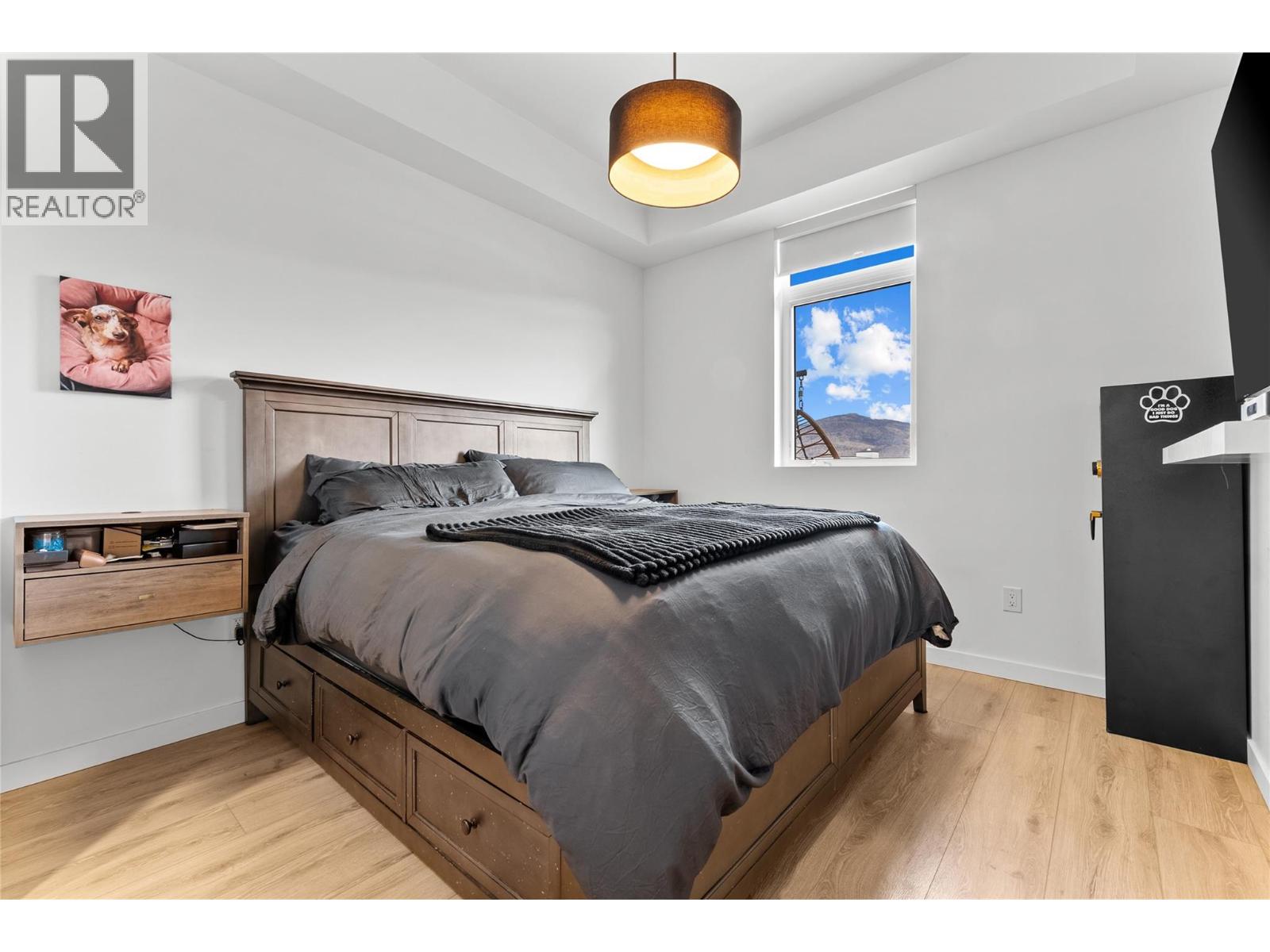 660 Cawston Avenue N Unit# 609
