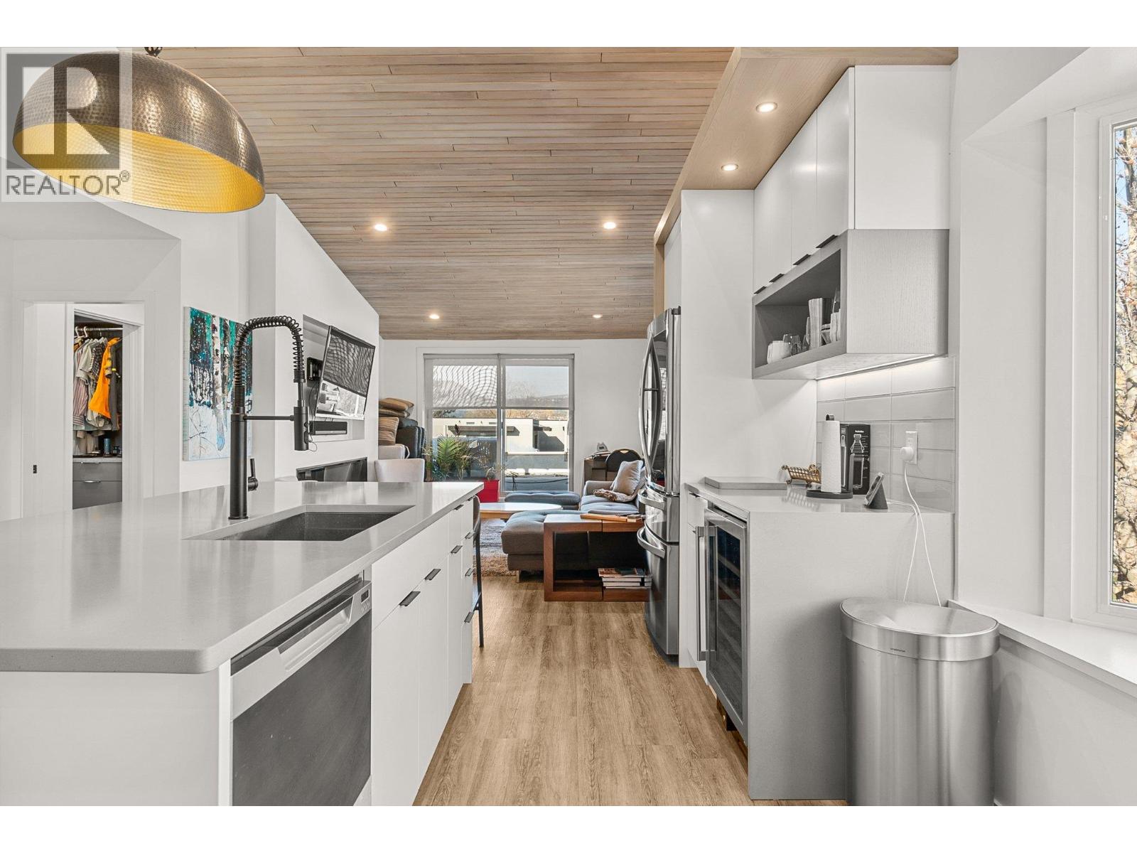 2900 Abbott Street Unit# 312