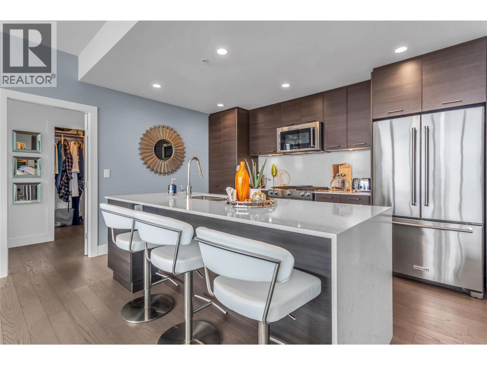 1181 Sunset Drive Unit# 2004