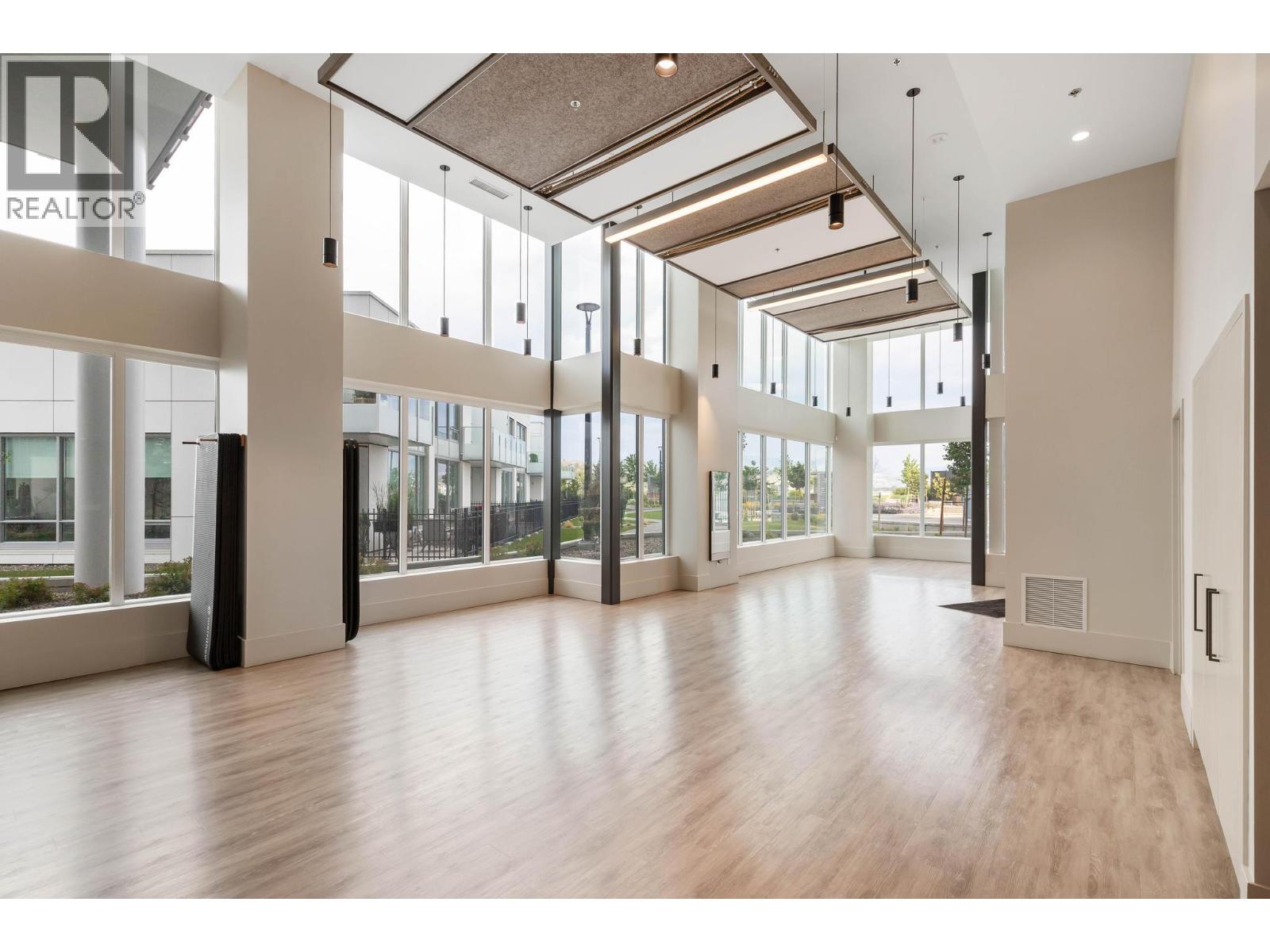 1181 Sunset Drive Unit# 2004