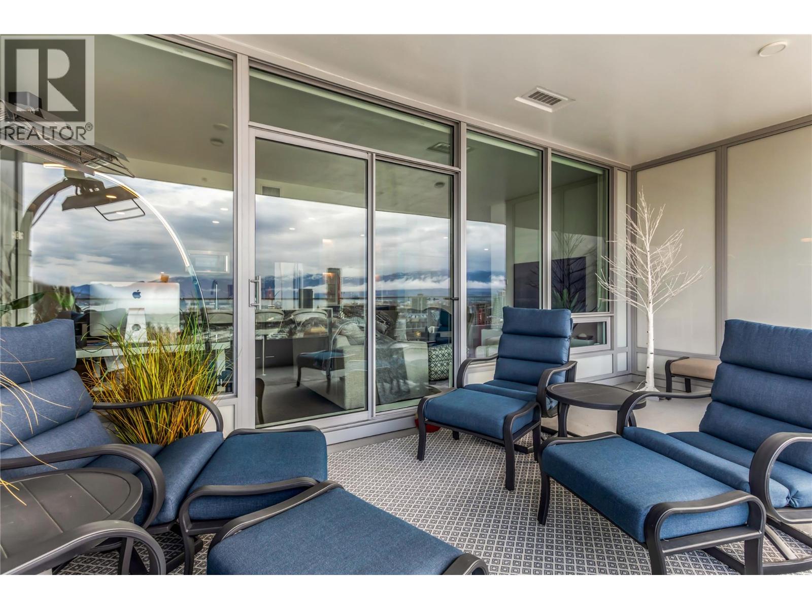1181 Sunset Drive Unit# 2004