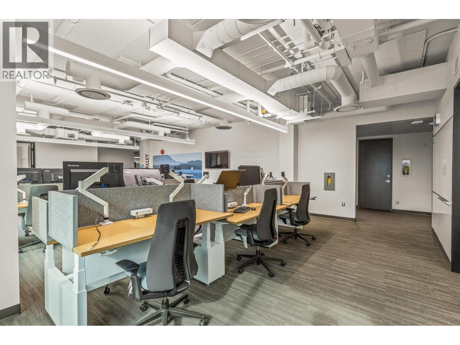 1628 Dickson Avenue Unit# 300