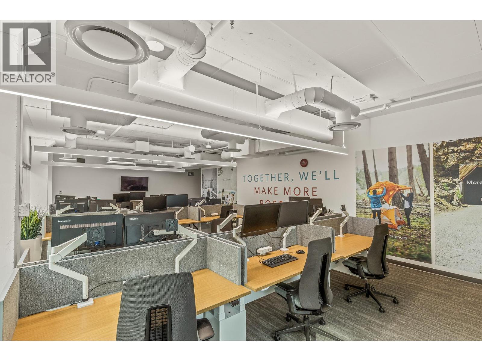 1628 Dickson Avenue Unit# 300