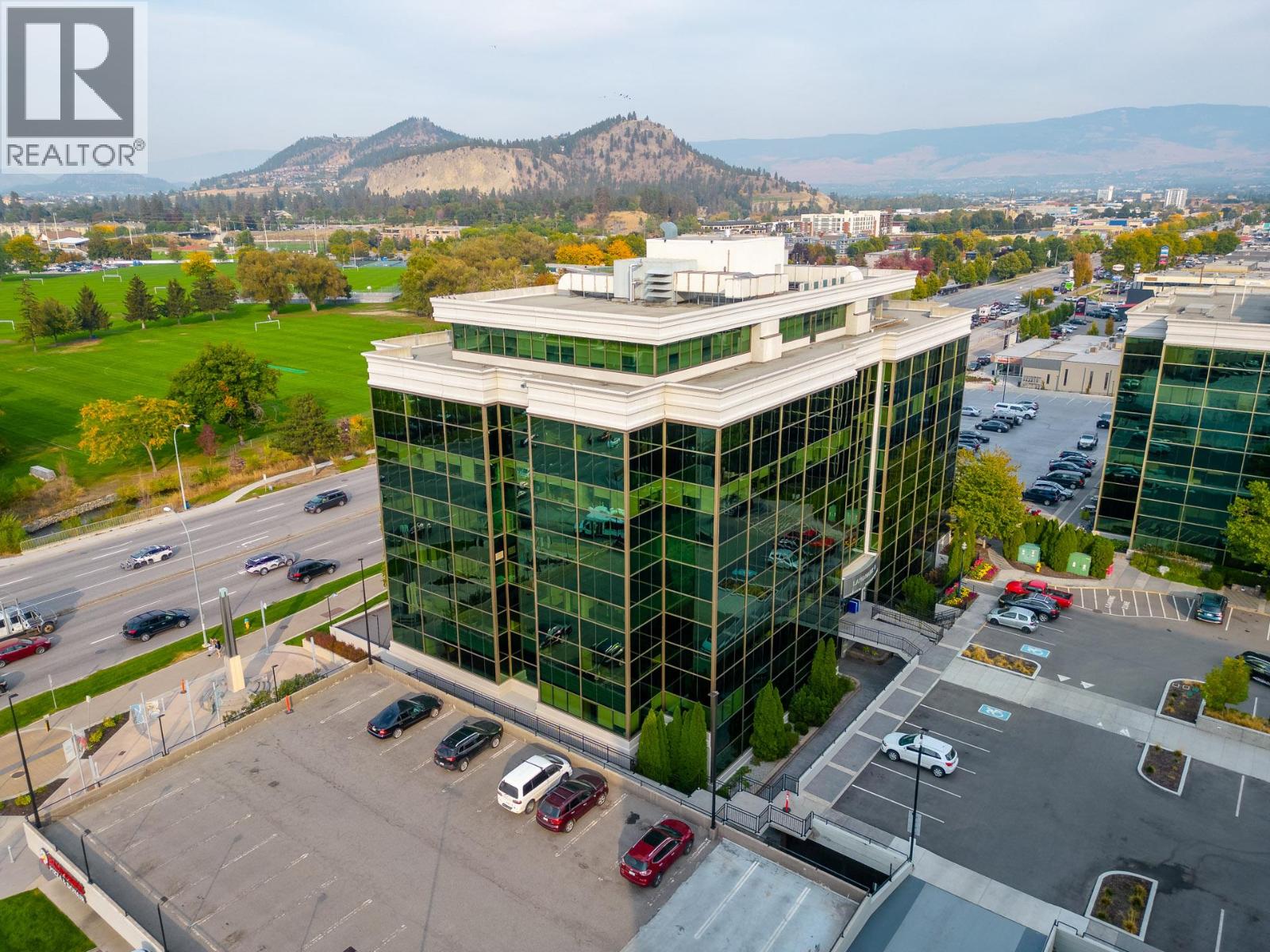 1628 Dickson Avenue Unit# 300
