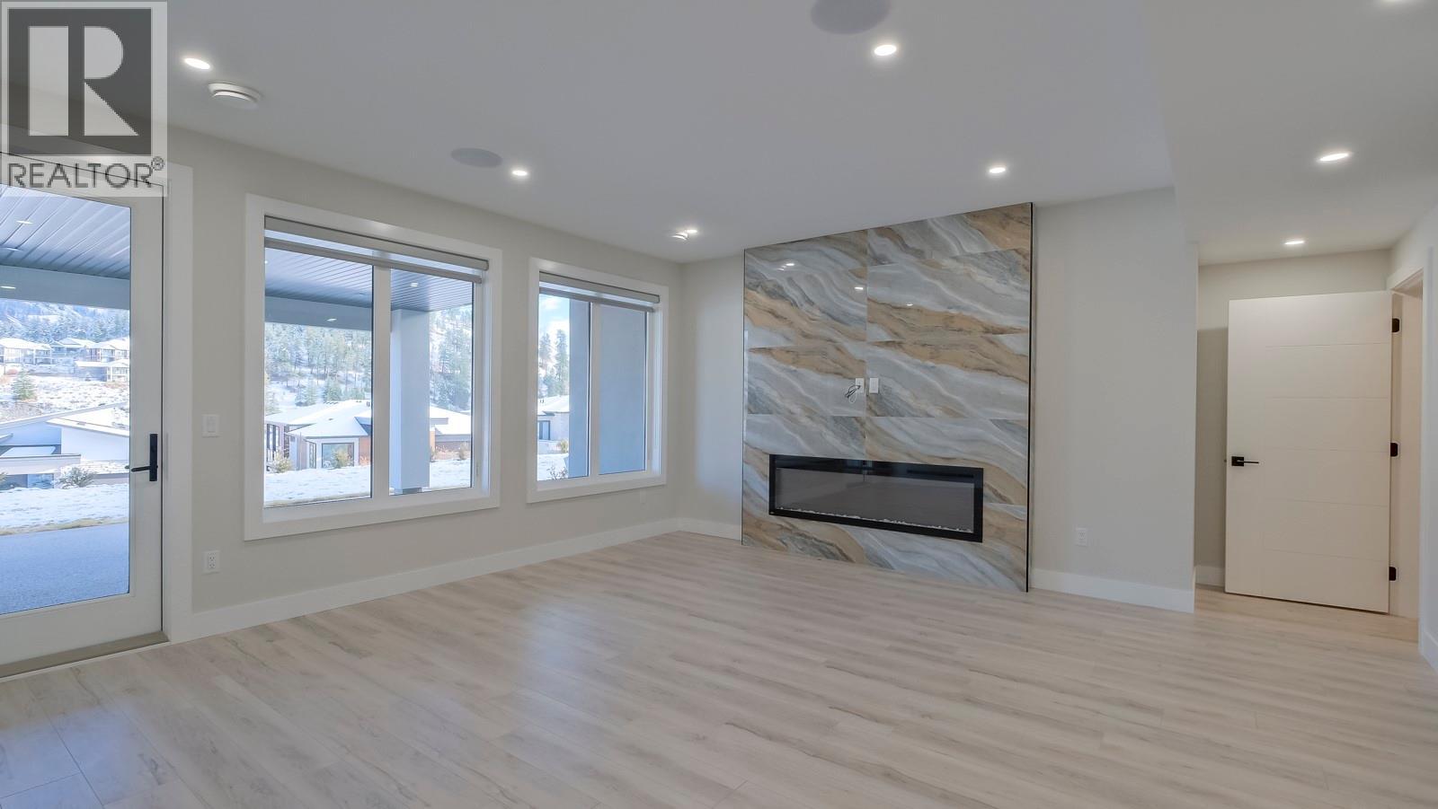 937 Royal Troon Lane