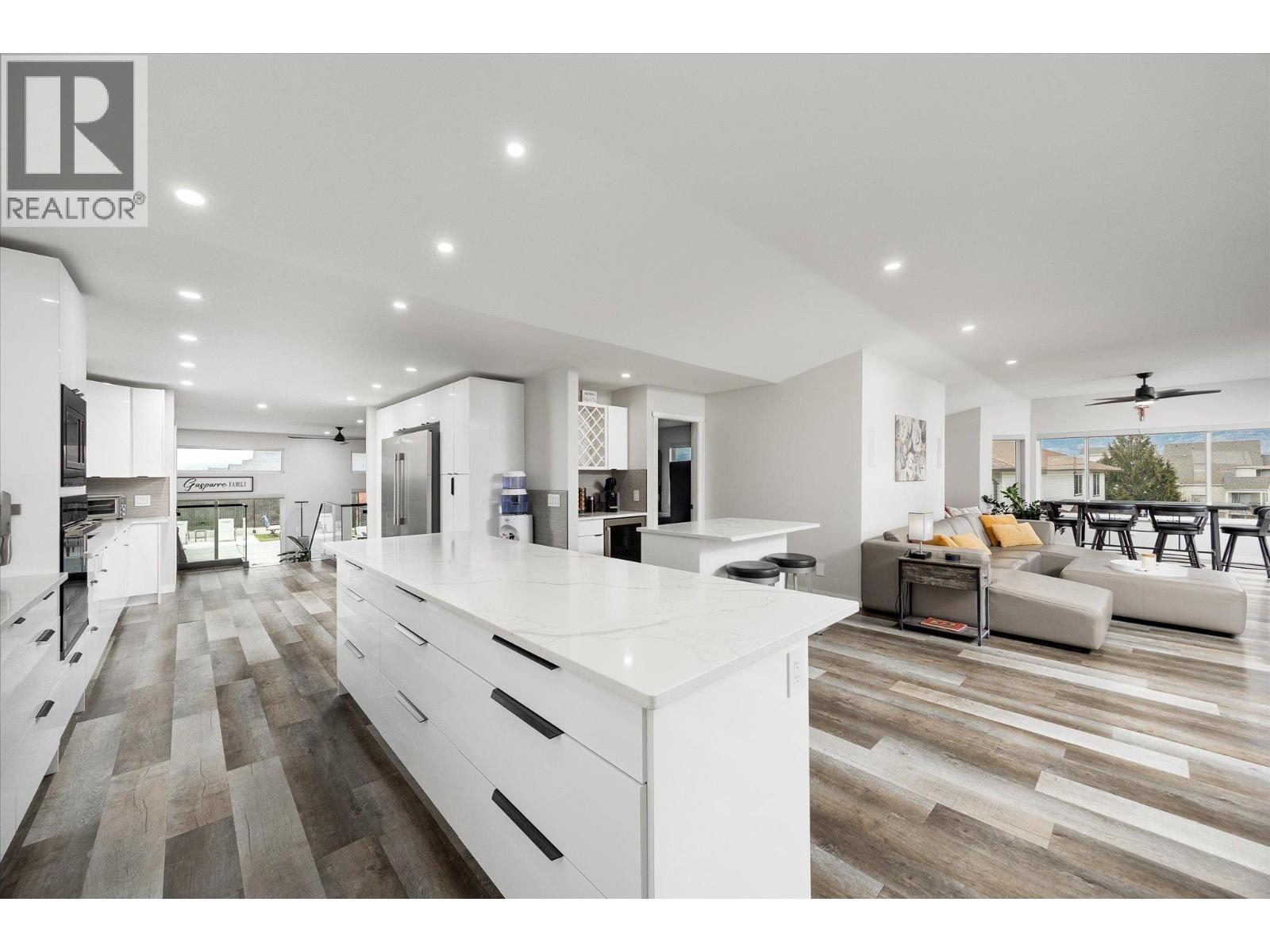 3775 Carrall Road
