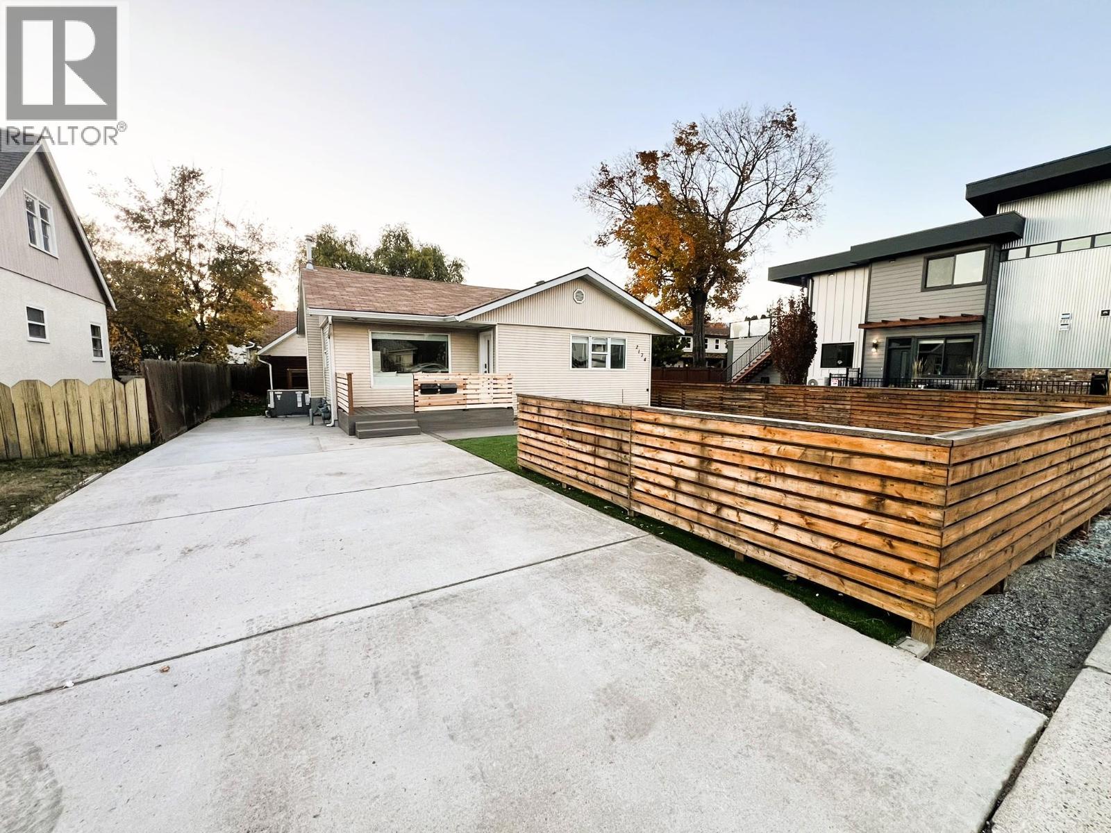 2174 Richter Avenue