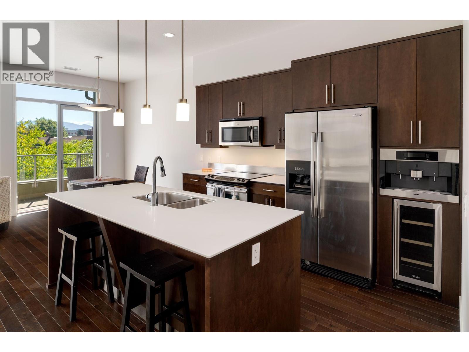 1495 Graham Street Unit# 304