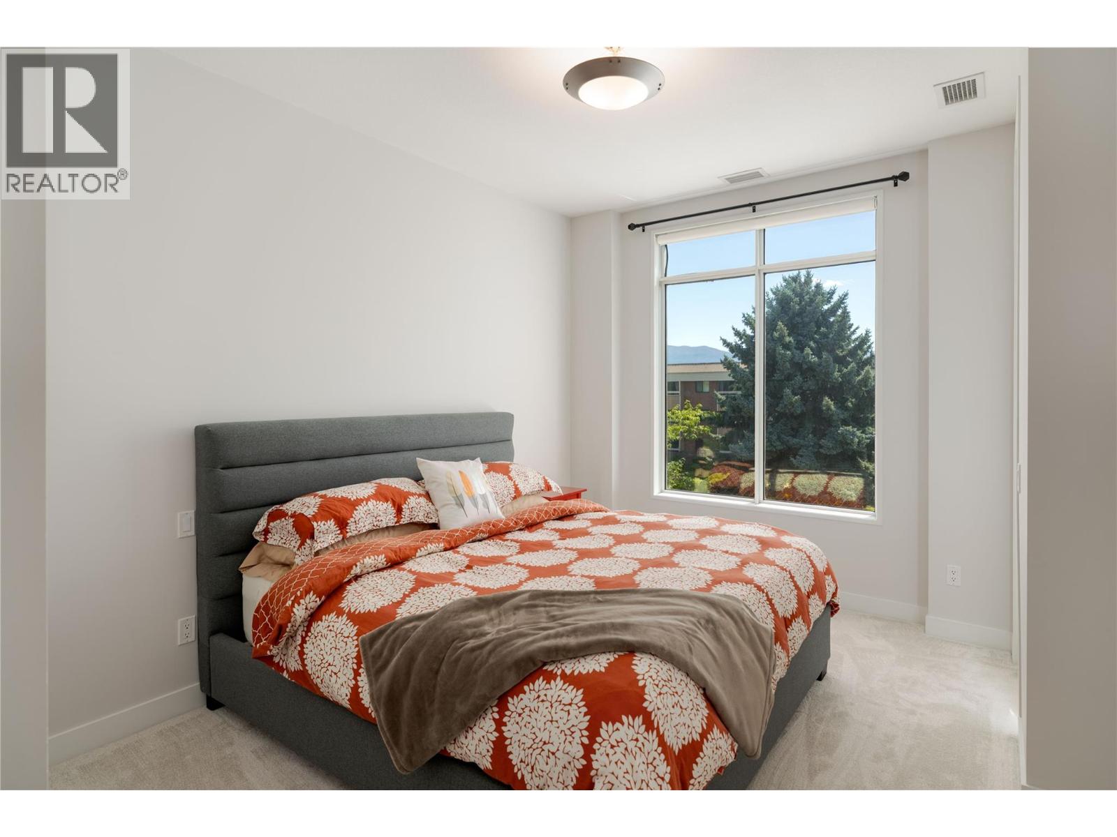 1495 Graham Street Unit# 304
