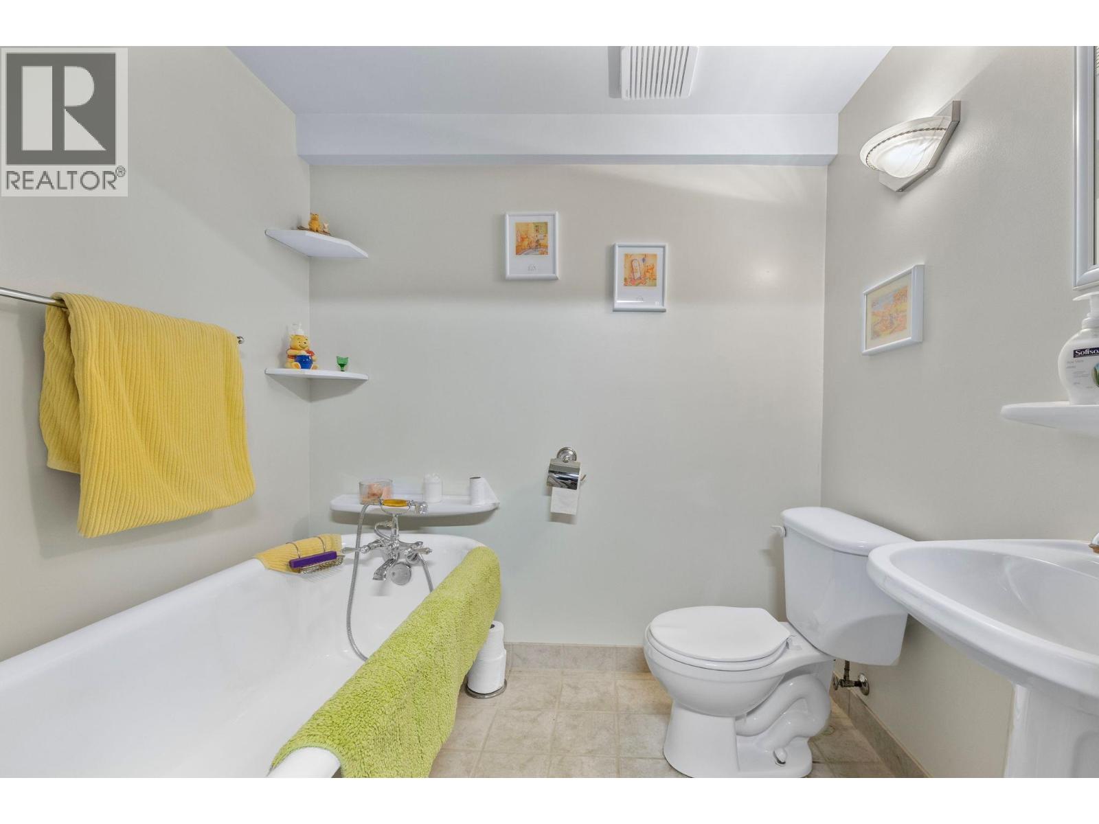2429 Gosset Road
