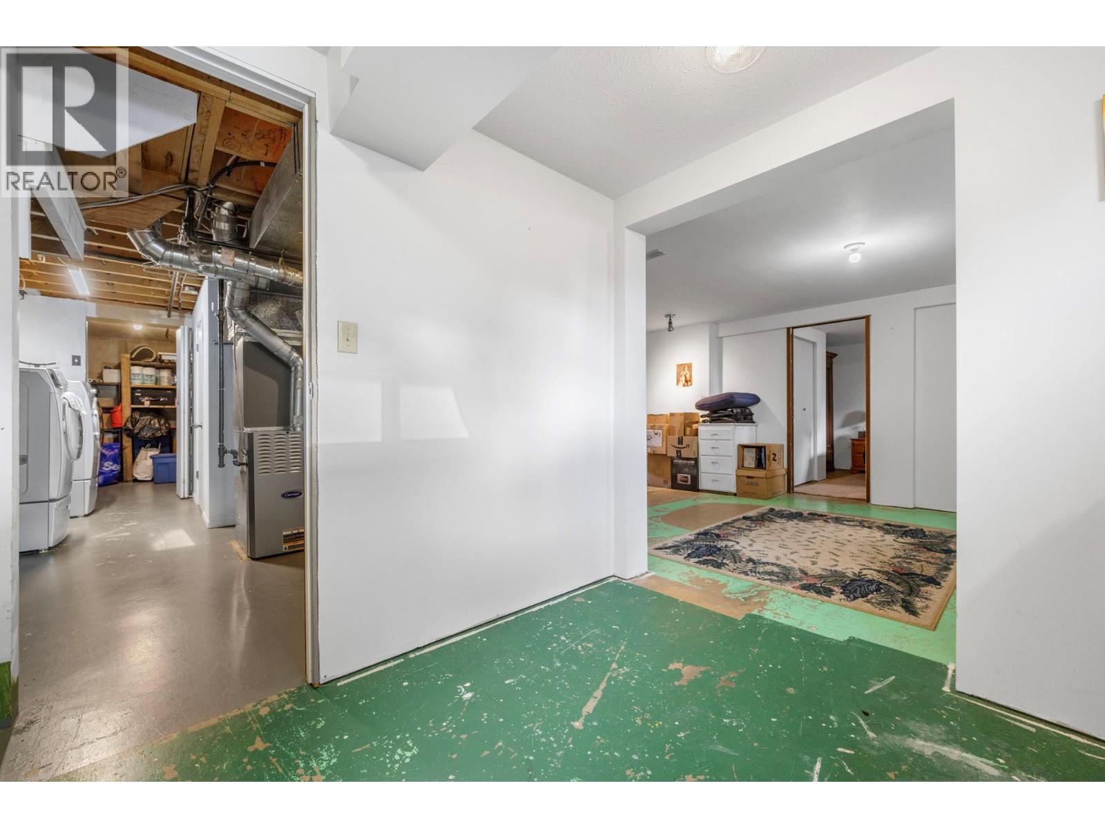 2429 Gosset Road